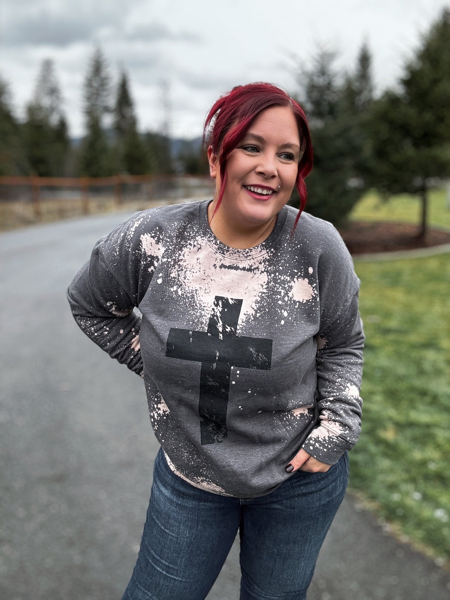 DOORBUSTER Bleached Cross Graphic Crewneck