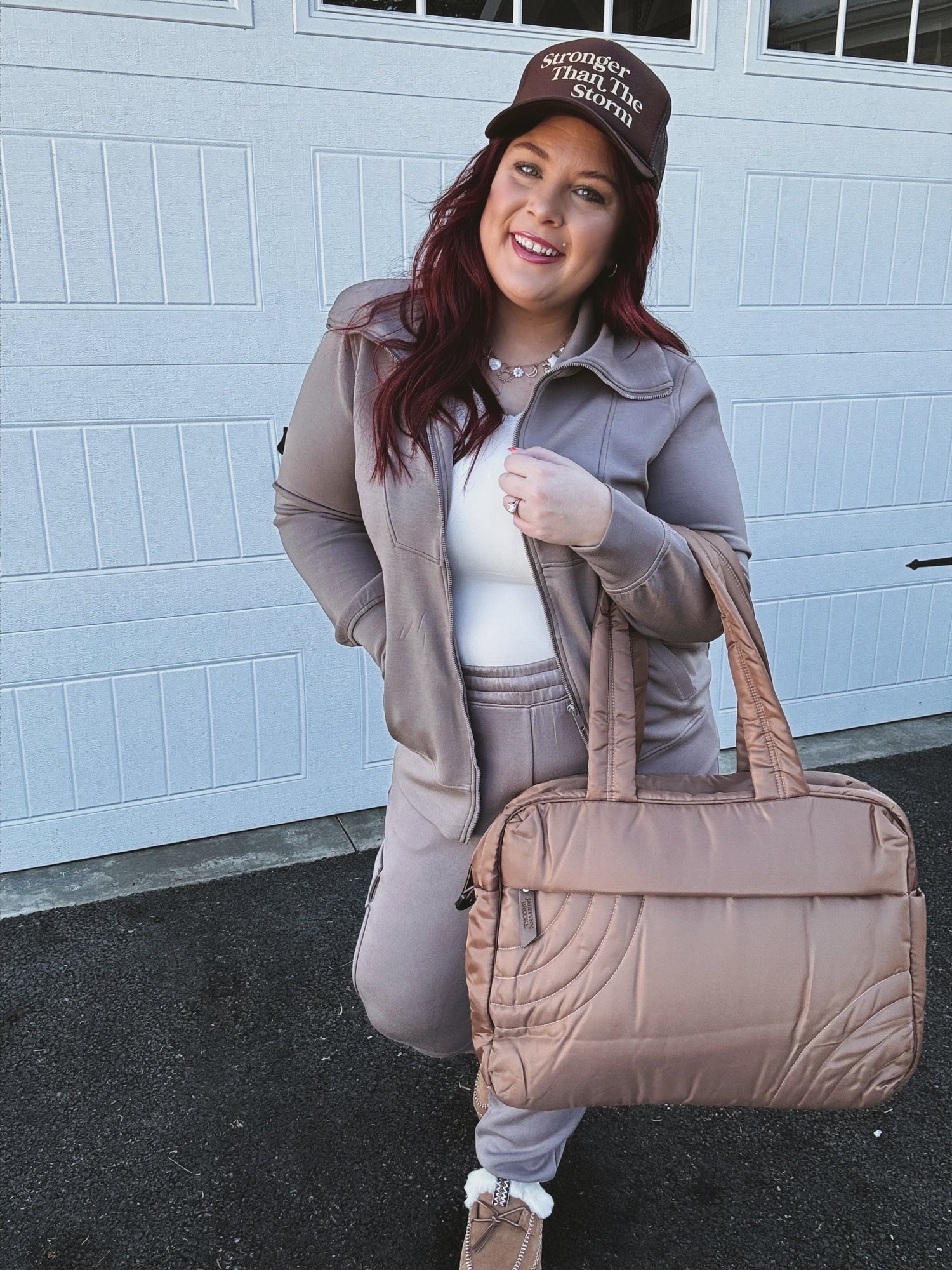 Take the Trip Scuba Cargo Jogger Pant in Mocha